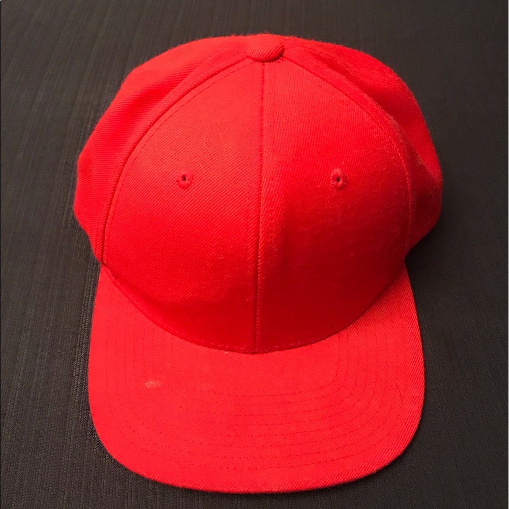 Yupoong classic SnapBack baseball cap red